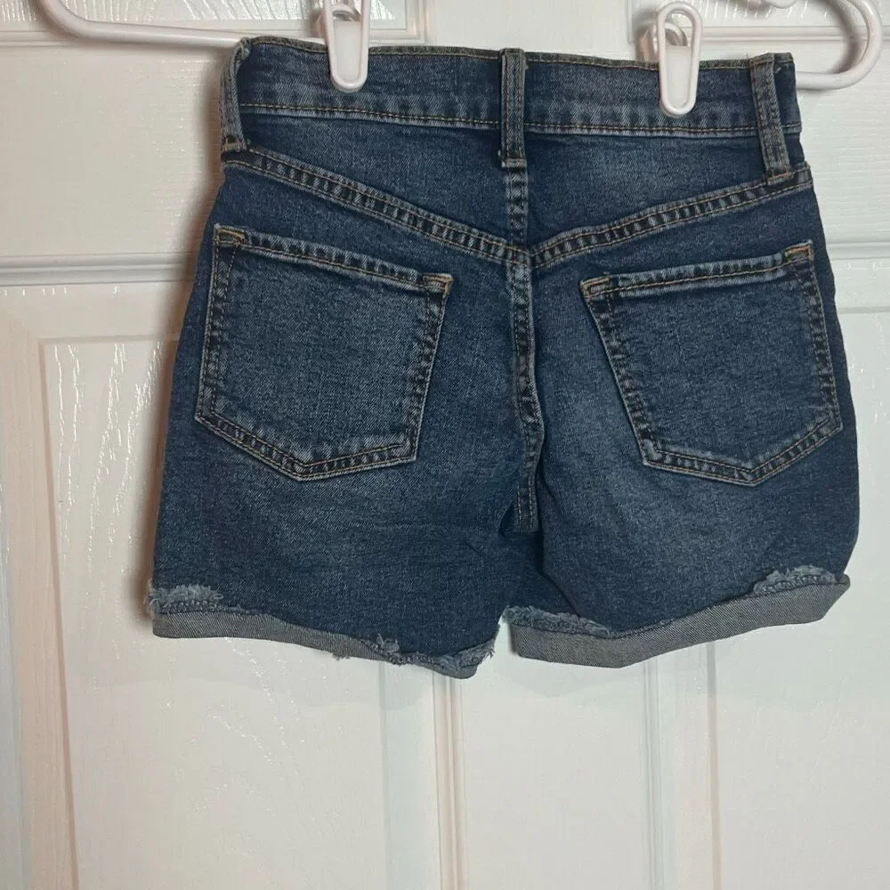 Old Navy Girls Denim Shorts (Size 8)